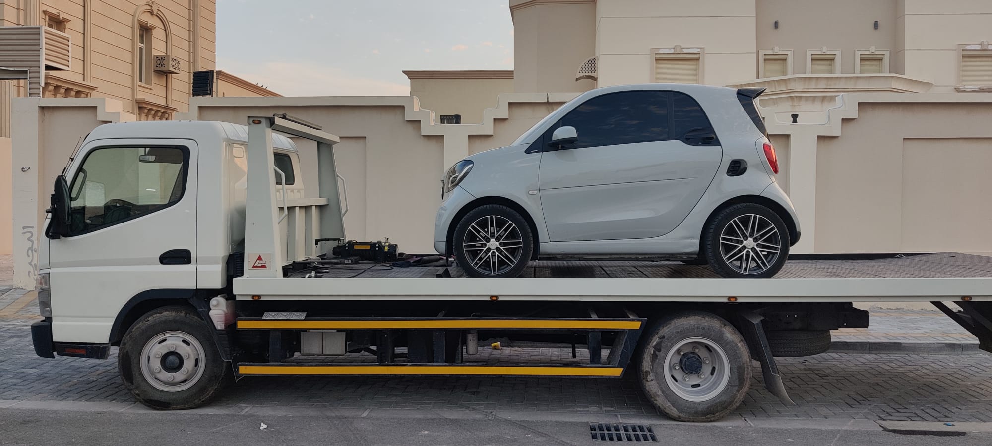 Qatar car towing service